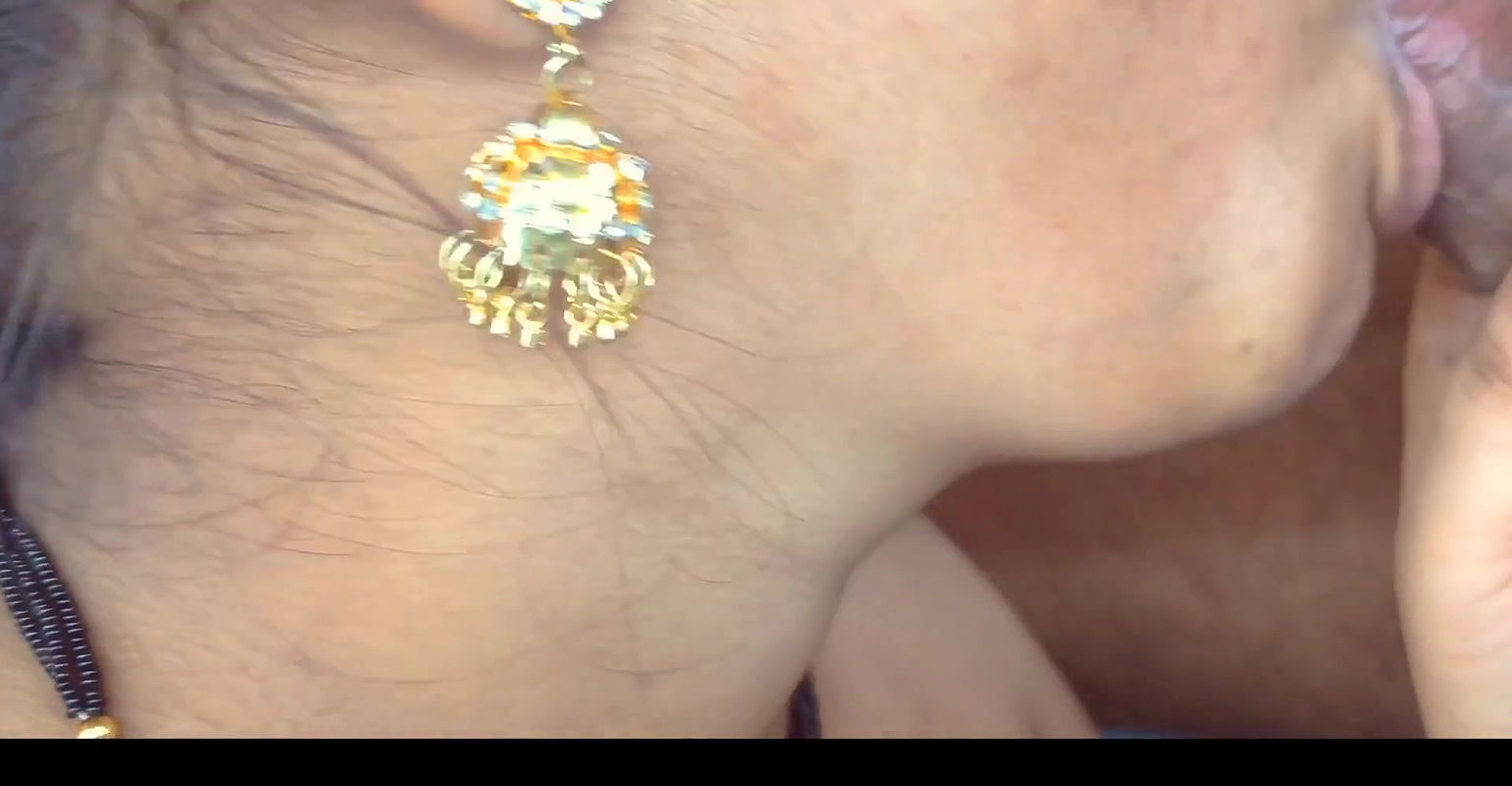 Stepmom ko sexy massage dekha bete ne kiya sex