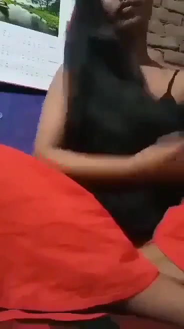 Village Girl Wet Pussy Showing