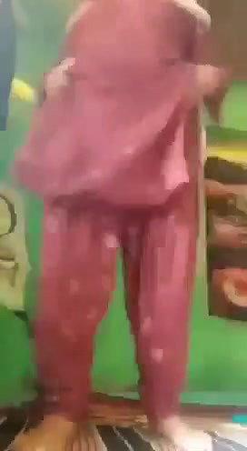 Aunty Showing For Lover