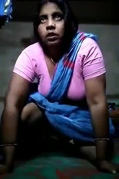 Desi Village girl hot video full open
