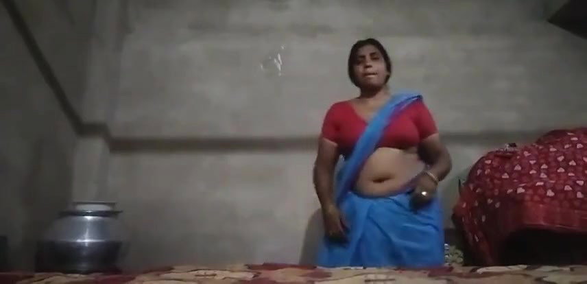 Hot house wife open sexy video