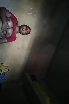 Hottest Indian house wife open video