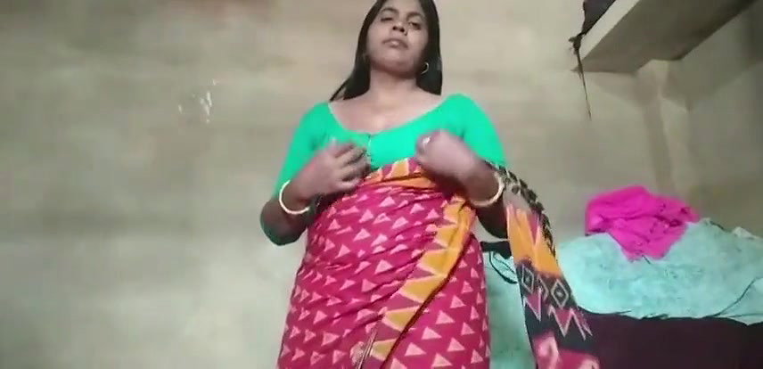 Indian hot girl Japani oil massage