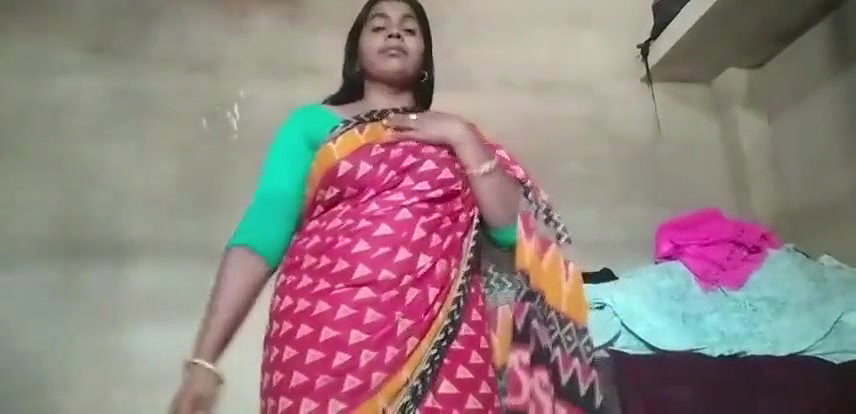 Indian hot girl Japani oil massage