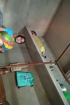 Village aunty hot open video