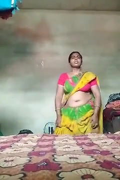 Desi Village girl hot full open sex video