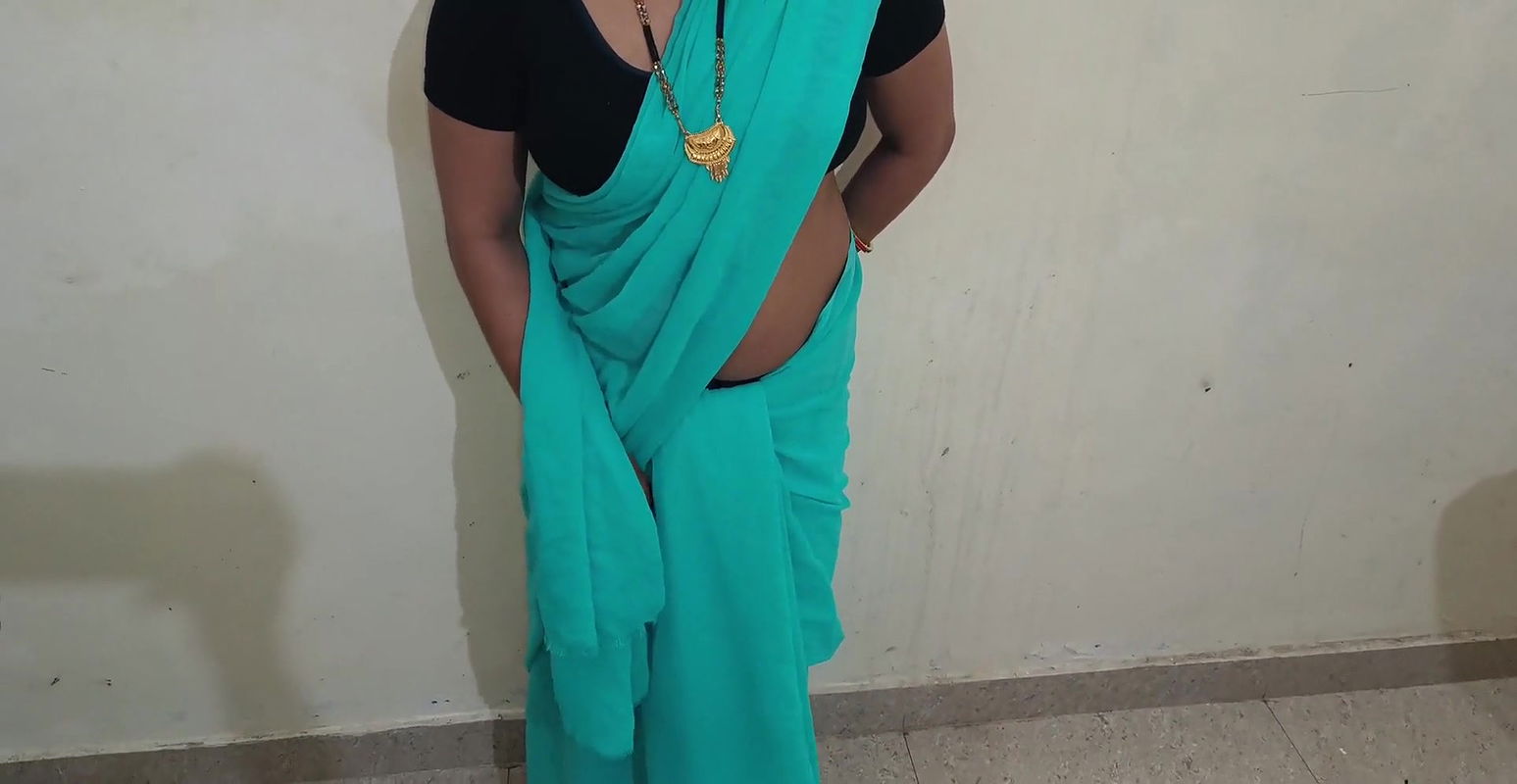 Hot Indian 20 Year Old Desi Bhabhi Fucked By Dever she was newly married