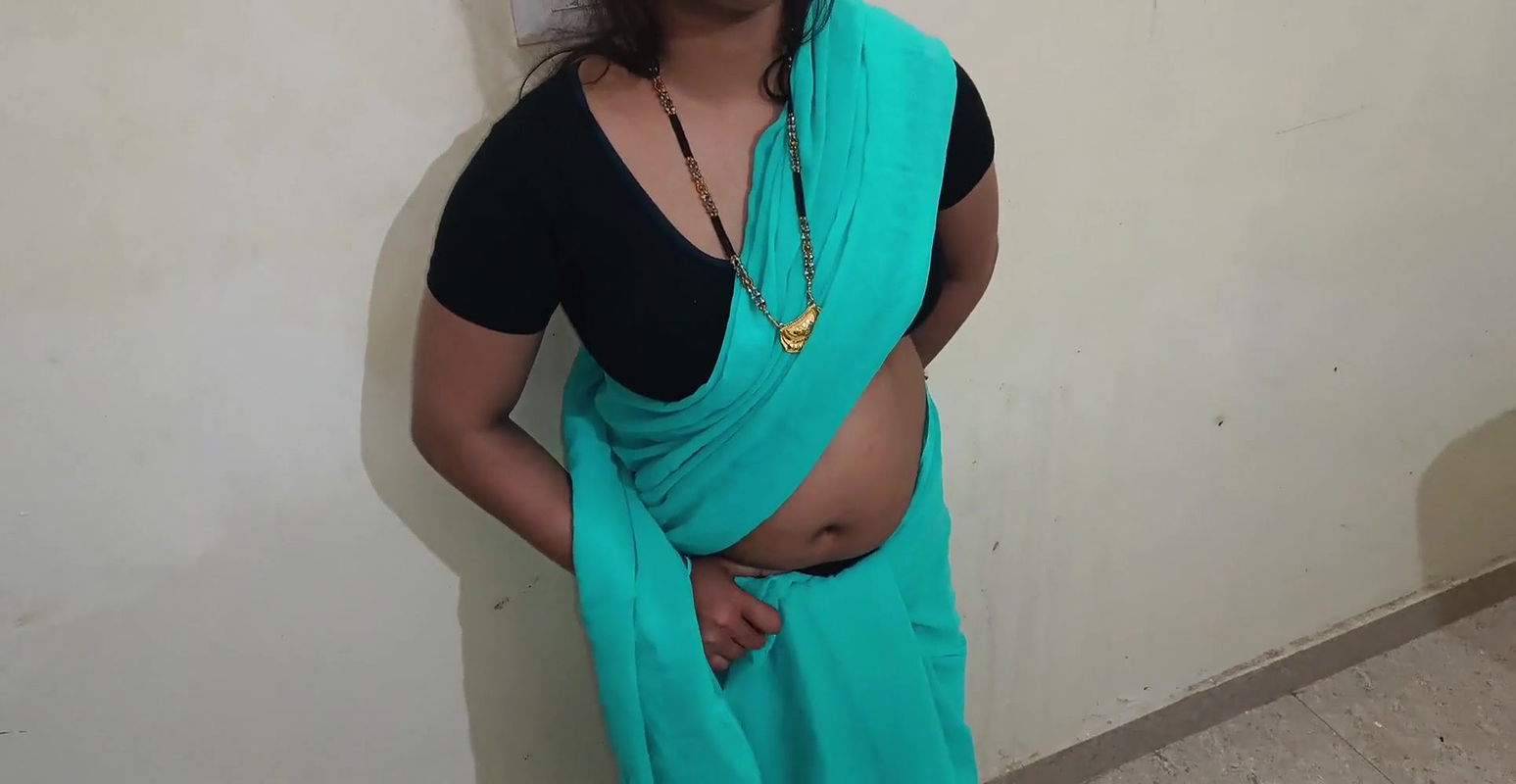 Hot Indian 20 Year Old Desi Bhabhi Fucked By Dever she was newly married