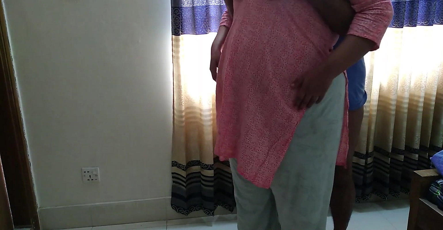 Indian Sexy 18yo Stepsister Gets Horny Before Going To College Then Stepbrothers Helps Her By Fucking Twice