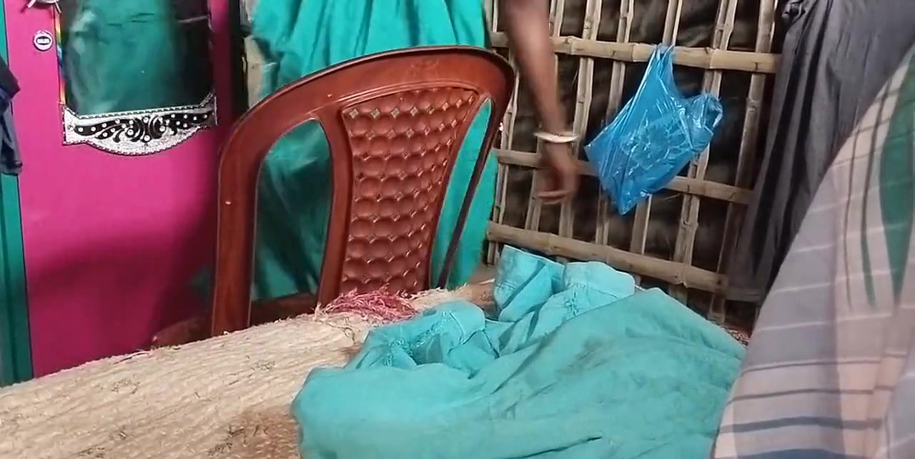 There was no one at home, so Pumi Bhabi left early