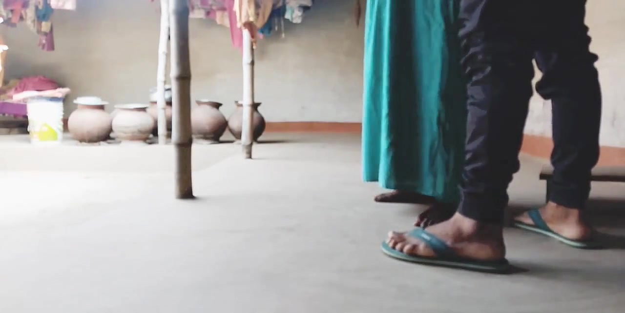 There was no one at home, so Pumi Bhabi left early