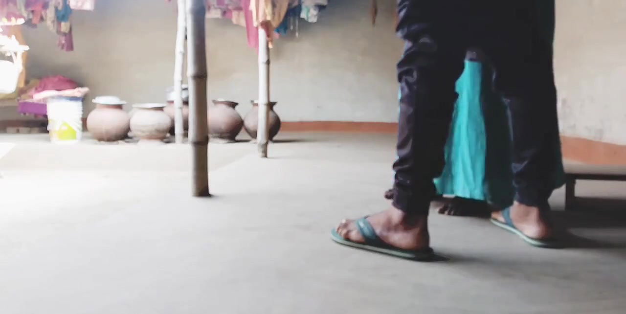 There was no one at home, so Pumi Bhabi left early