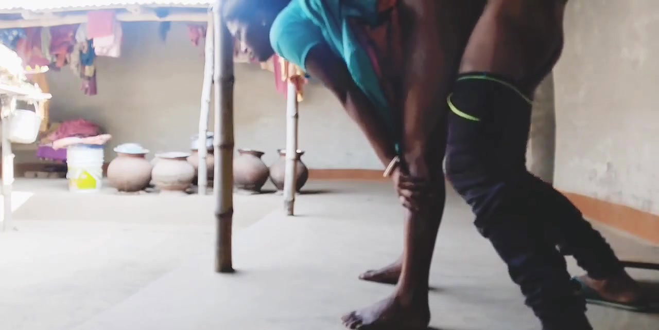 There was no one at home, so Pumi Bhabi left early