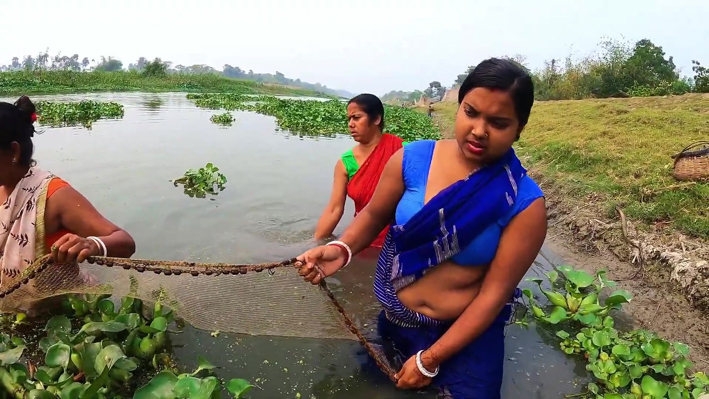 Hot fgr village bhabi fishing – 2
