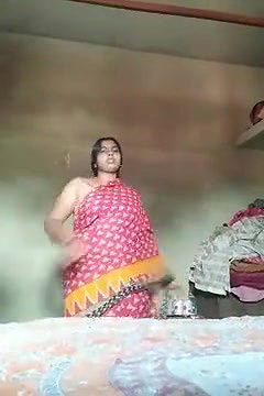 Desi hot performance video Village girl