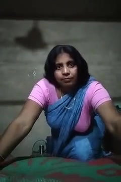 Indian hot house wife clothing show