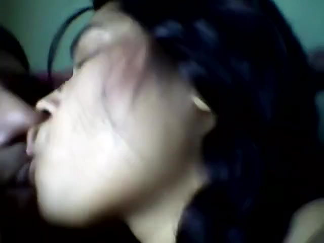 Desi Couple Passionate Kiss – Movies