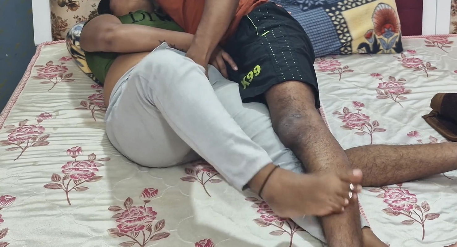 Hot and Sexy College Teacher Payal Hardcore Fucking and Romance with Student at teacher’s House