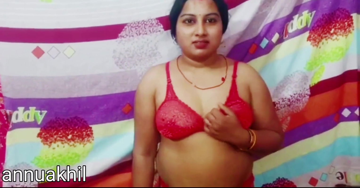 Mature Indian Stepmom gets ass fucked by Teen(18+) Stepson