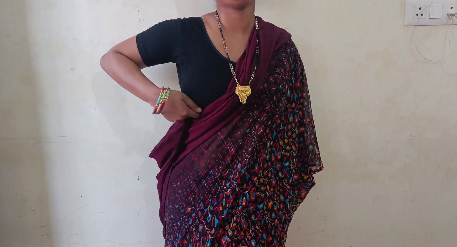 Sister-in-law called Devar to her house and did sex with Devar in doggy style in clear Hindi voice