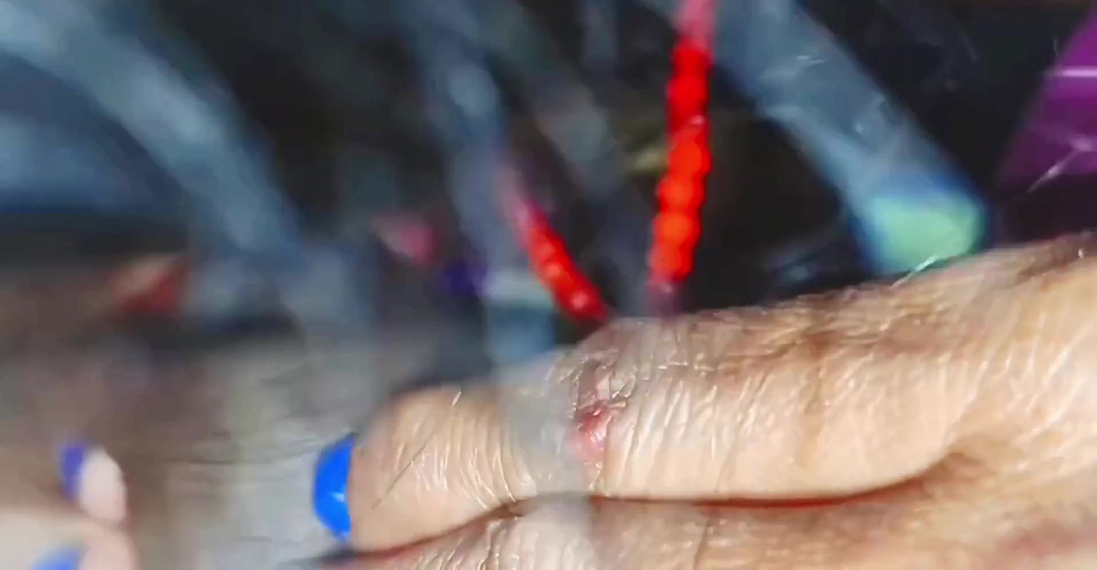 Bengali Nai Naveli Married Dulhan Ko Bhaiya Chod Rahe The Tab Dewar secretly made a video and his sister-in-law hard