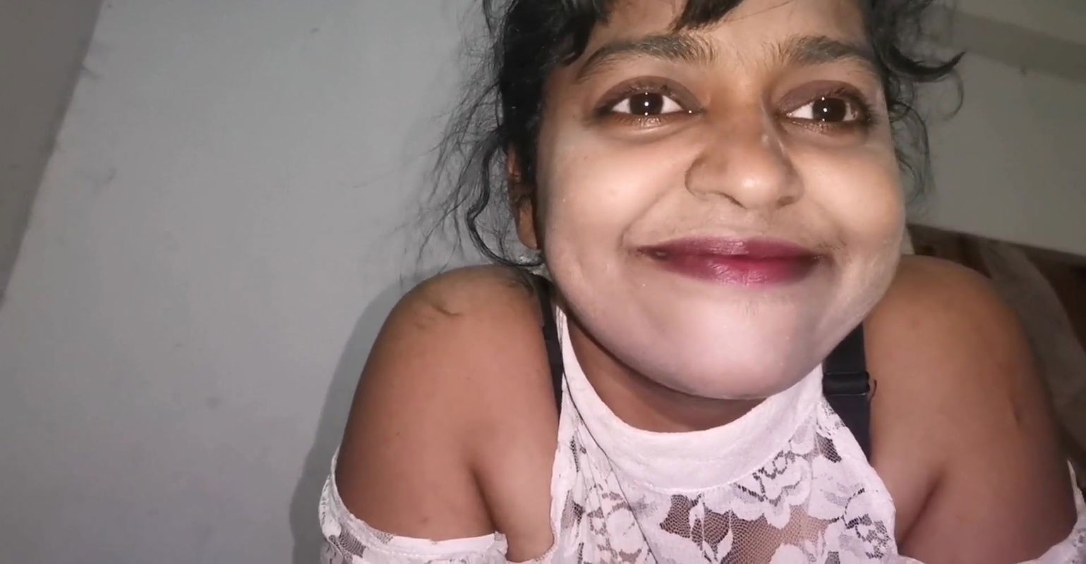 My sexy bhabhi morning time deepthrot and blowjob Part 1