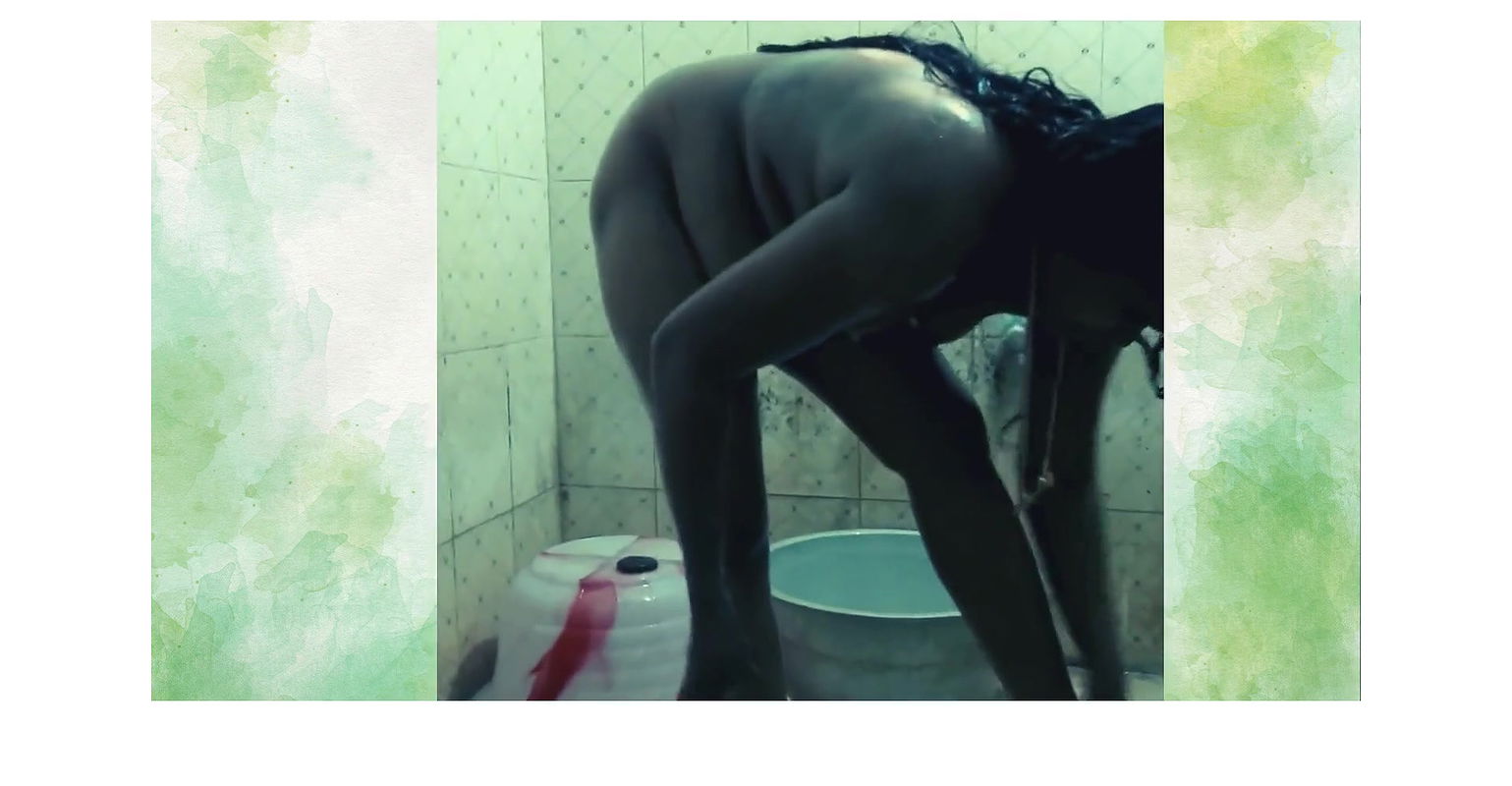 Tamil lady Bathing video