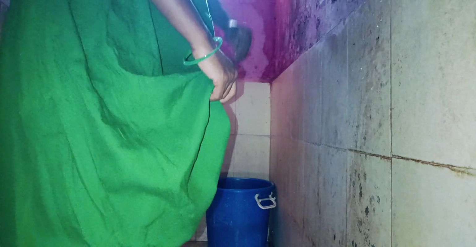 Indian Bhabhi Romantic Bathroom Sex Desi Devar Bhabhi Bathroom Real Sex