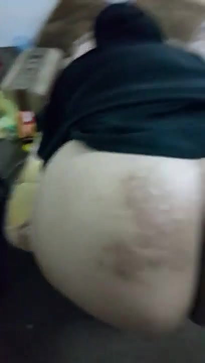 Arab Aunty Serving Pakistani – Movies