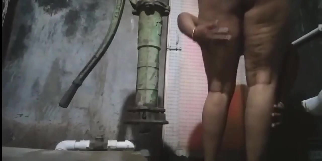 Hot house wife bathing video full open fussy fingering