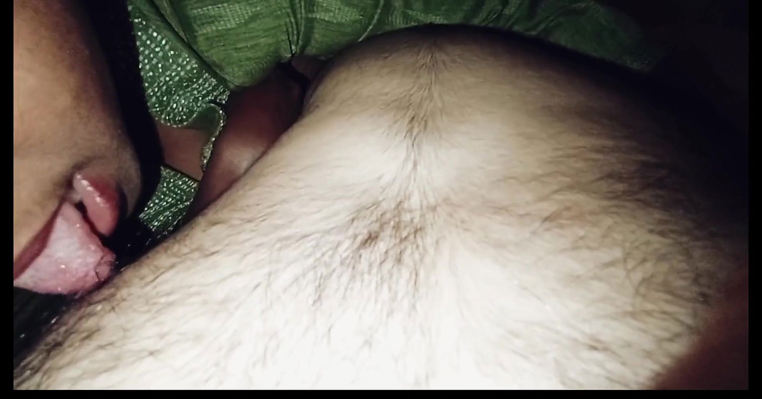 Mature Indian Women Satisfying Her Boyfriend – Indian Village Aunty Blowjob