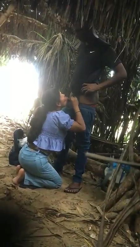 Same place different couple fucking video -3