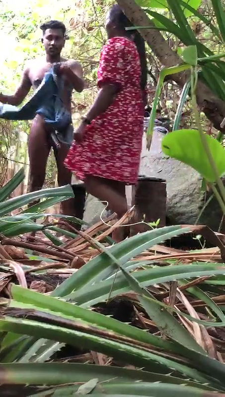 Same place different couple fucking video -4