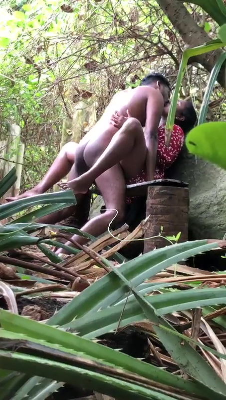 Same place different couple fucking video -13