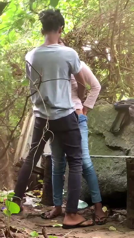 Same place different couple fucking video -16