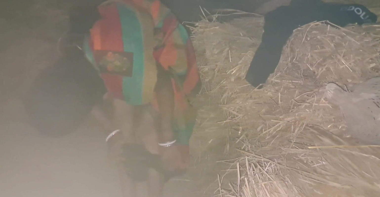 Swathi Aunty Romance With Yog Boy — Romantic Telugu