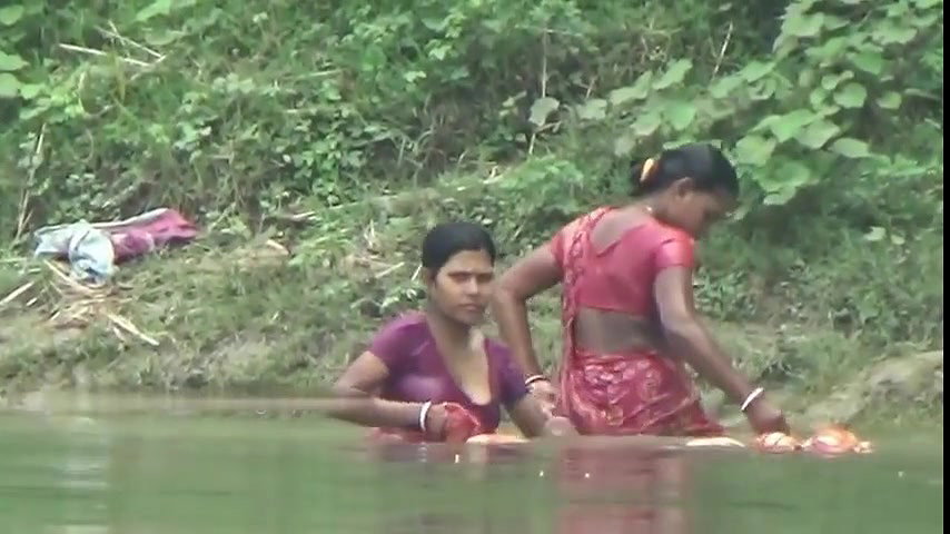 Village Bhabhi Ganga Shower – Movies
