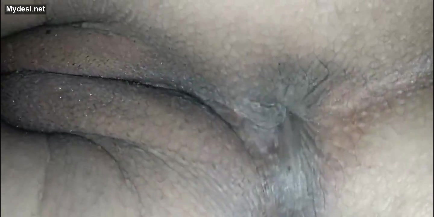 INDIAN WIFE NE BOYFRIEND KO GAAND V CHOOT DIKHAI