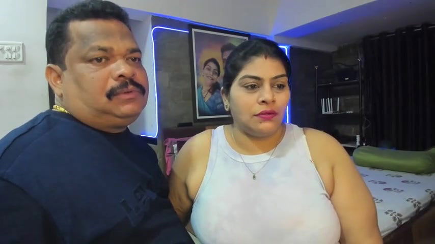 Stripchat-Public Show-c-tarivishu23-2024 01 09 172926