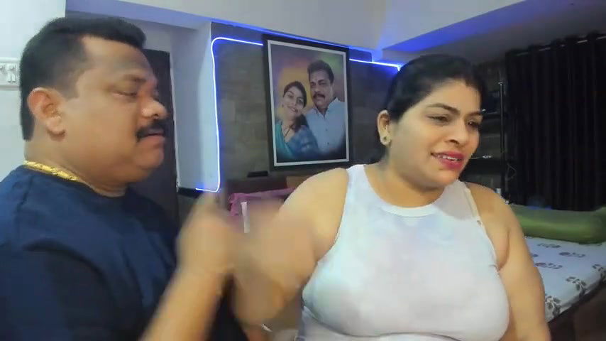 Stripchat-Public Show-c-tarivishu23-2024 01 09 172926