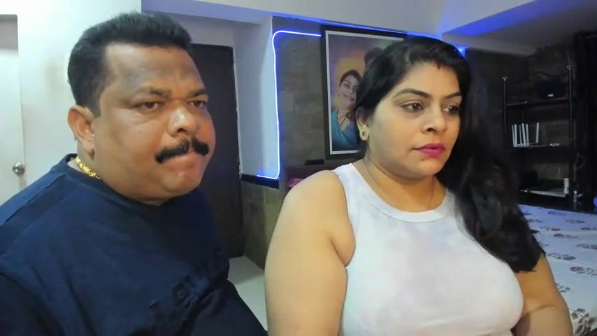 Stripchat-Public Show-c-tarivishu23-2024 01 09 180701