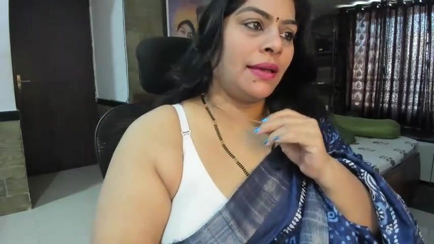 Stripchat-Public Show-c-tarivishu23-2024 01 10 040611