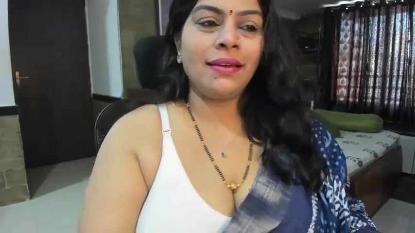Stripchat-Public Show-c-tarivishu23-2024 01 10 040611