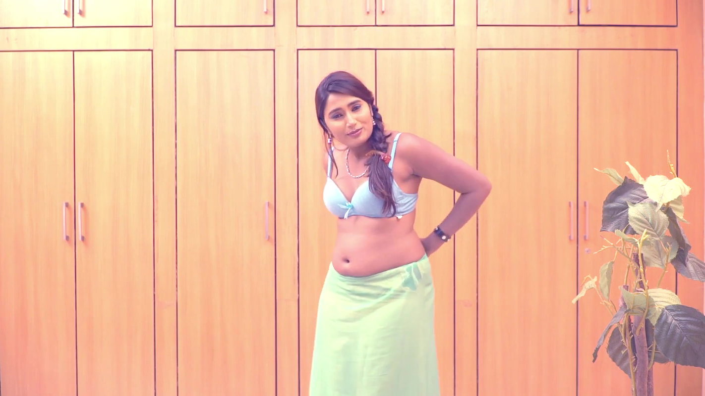 Swathi Naidu Nude Cat Walk – Movies