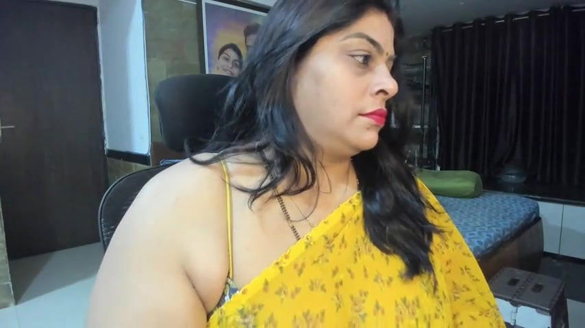 Stripchat-Public Show-c-tarivishu23-2024 01 16 132130