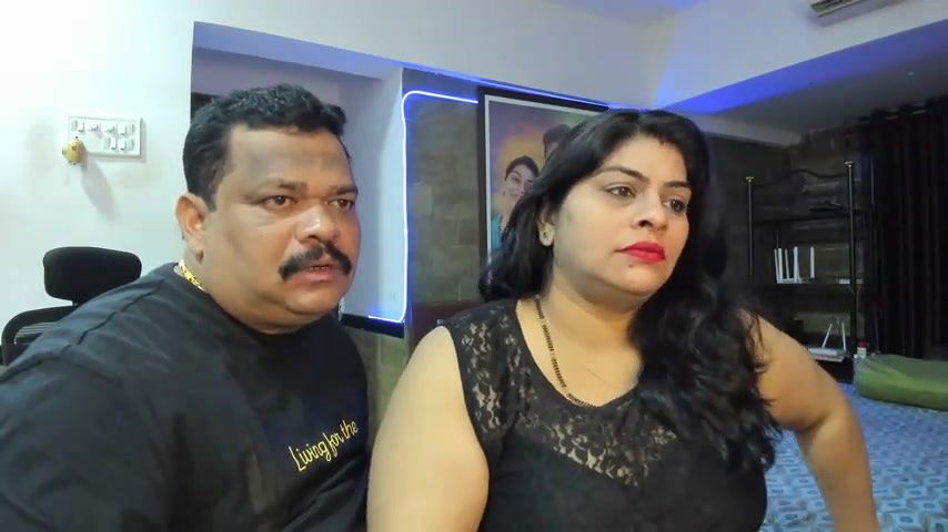 Stripchat-Public Show-c-tarivishu23-2024 01 18 134700