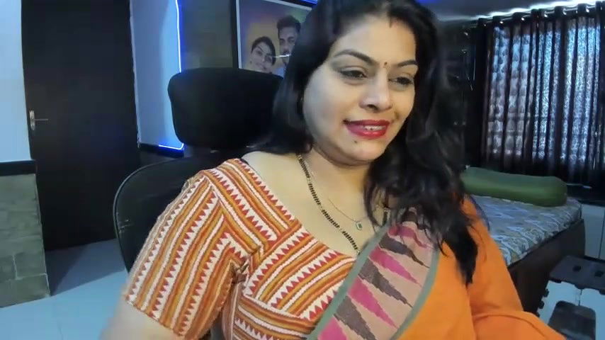 Stripchat-Public Show-c-tarivishu23-2024 02 05 053928