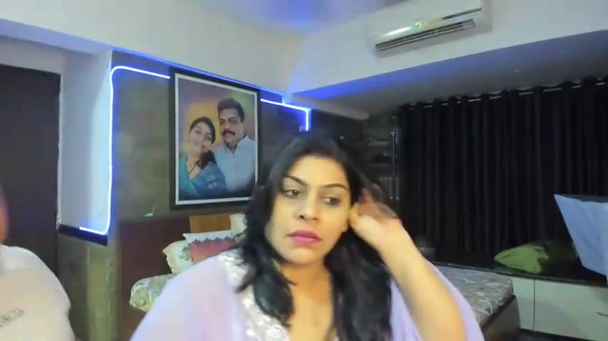 Stripchat-Public Show-c-tarivishu23-2024 02 06 184632