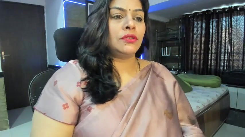 Stripchat-Public Show-c-tarivishu23-2024 02 09 015920