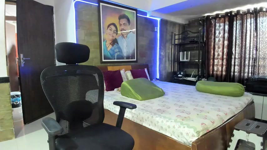 x Stripchat-Public Show-c-tarivishu23-2024 02 09 054040